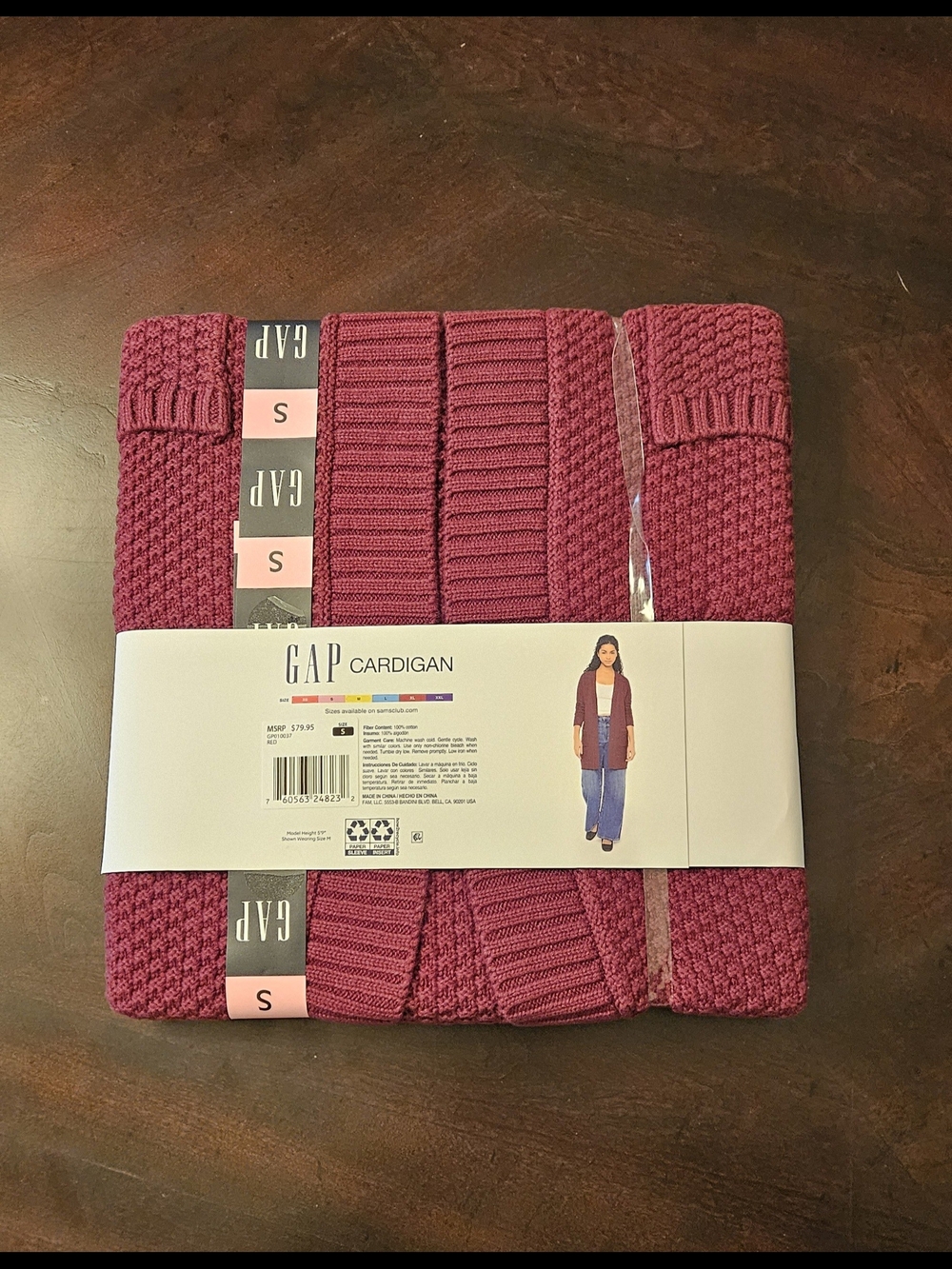 GAP Women's 100% Cotton Red Cardigan Sweater - Picture 3 of 3